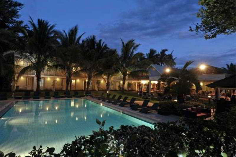 Hotel Exsel Alamanda Сен-Жиль-ле-Бен Екстер'єр фото